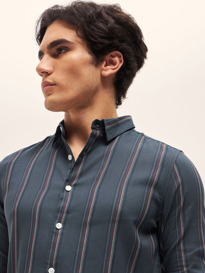 THE BEAR HOUSE Men Cotton Slim Fit Striped Casual Shirt