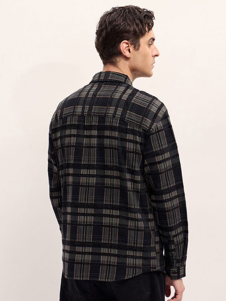 THE BEAR HOUSE Men Relaxed Fit Spread Collar Vertical Striped Casual Shirt