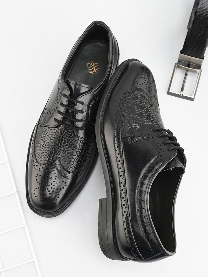 House of Pataudi Men Textured Formal Brogue
