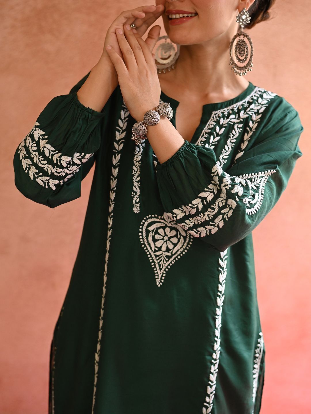 House of Chikankari Women Bottle Green Chanderi Chikankari Embroidered Kurta Set