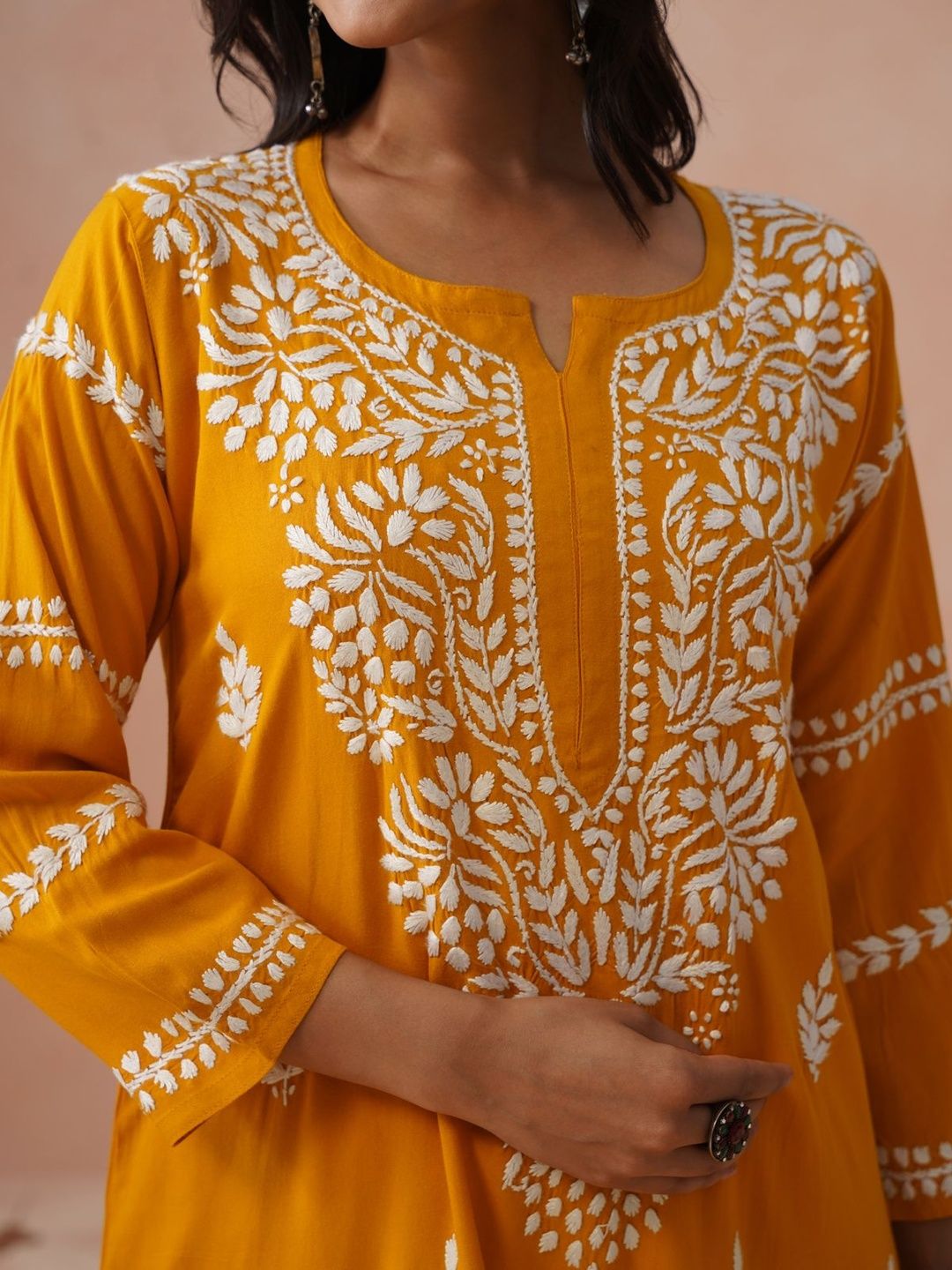 Rumah Wanita Chikankari Motif Etnik Bersulam Chikankari Cetakan Indie Kurta