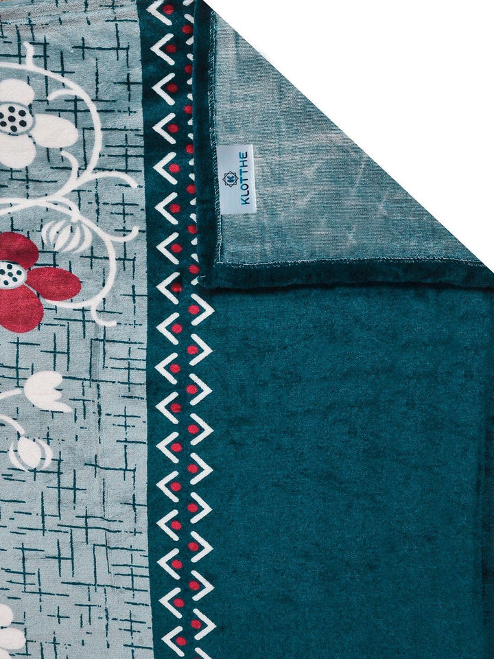KLOTTHE Beige & Grey Floral Printed Flat 300 TC King Double Bedsheet With 2 Pillow Cover