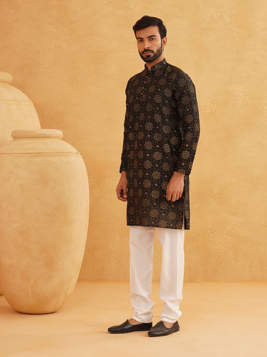 SOJANYA Floral Printed Mandarin Collar Straight Kurta With Churidar