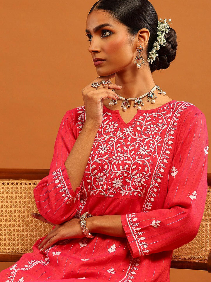 Rumah Chikankari Wanita Red Cotton Chikankari Sulam Kurta