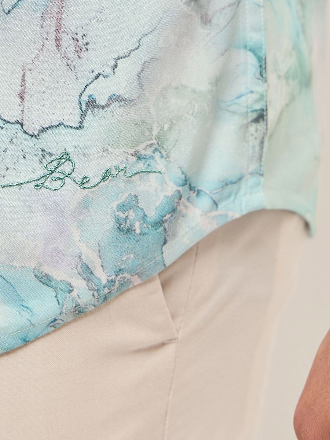 THE BEAR HOUSE Men Tailored Fit Opaque Printed Formal Shirt