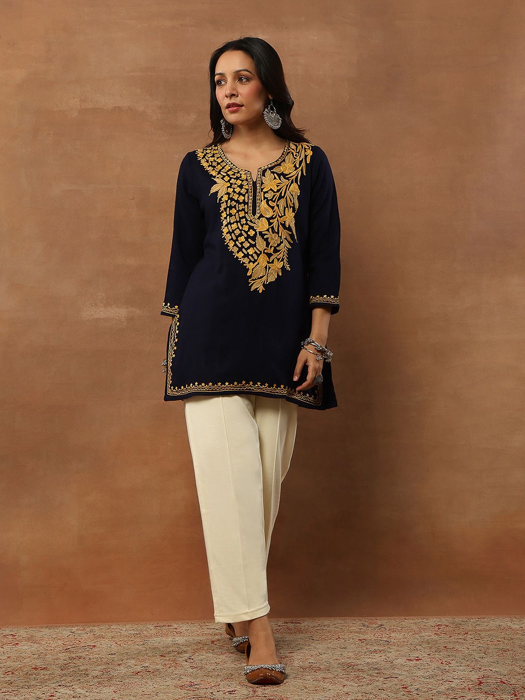 House of Chikankari Women Navy Blue Woollen Aari Embroidered Kurta