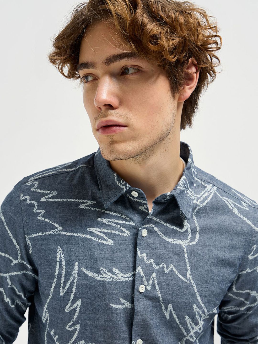 THE BEAR HOUSE Men Spread Collar Abstract Printed Pure Cotton Casual Shirt