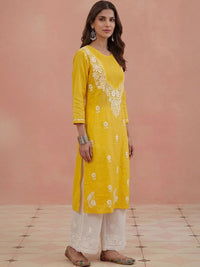 House of Chikankari Women Floral Embroidered Thread Work Kurta