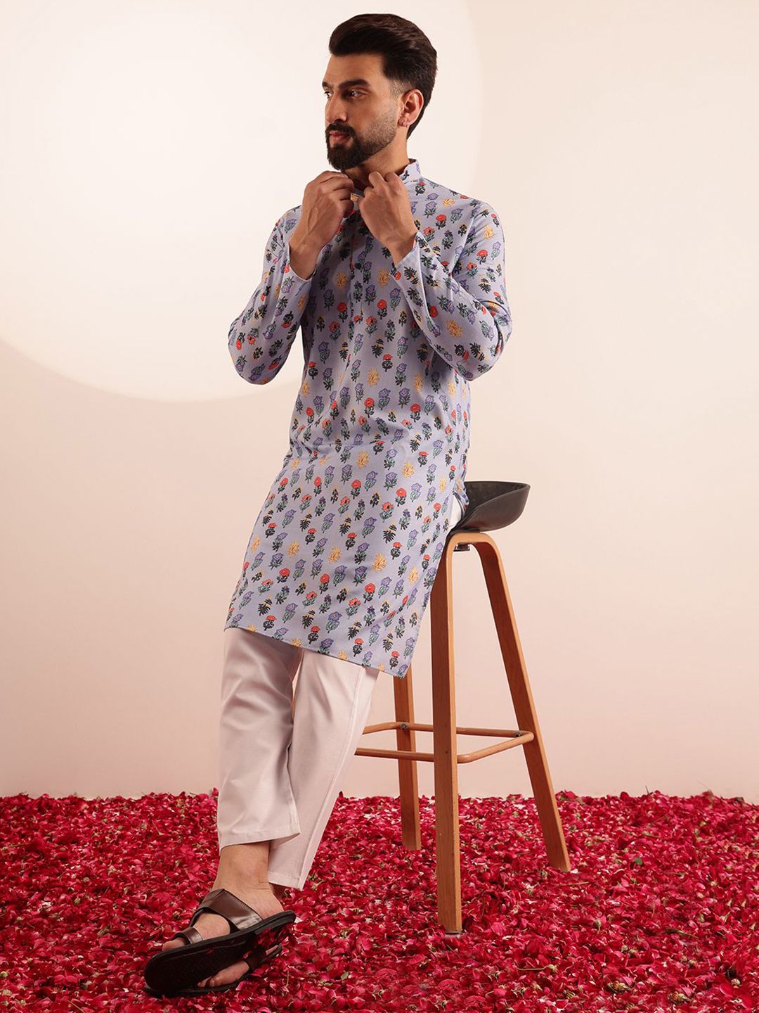 SOJANYA Men Floral Printed Kurta