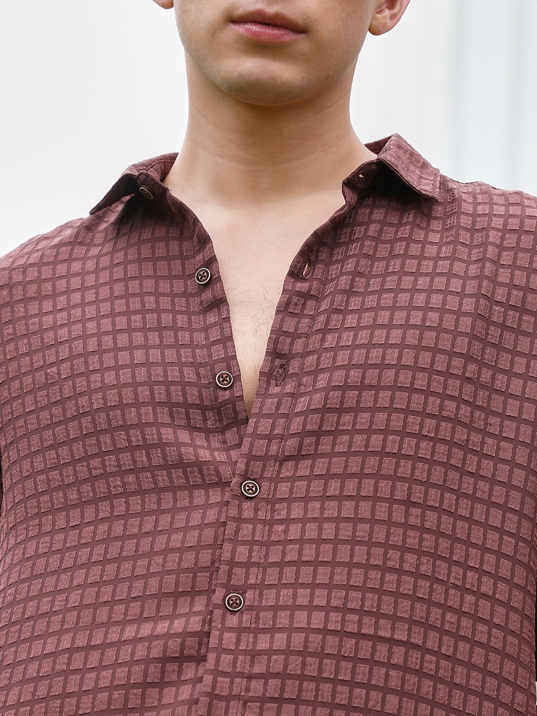Campus Sutra Men Comfort Fit Checked Spread Collar Casual Shirt