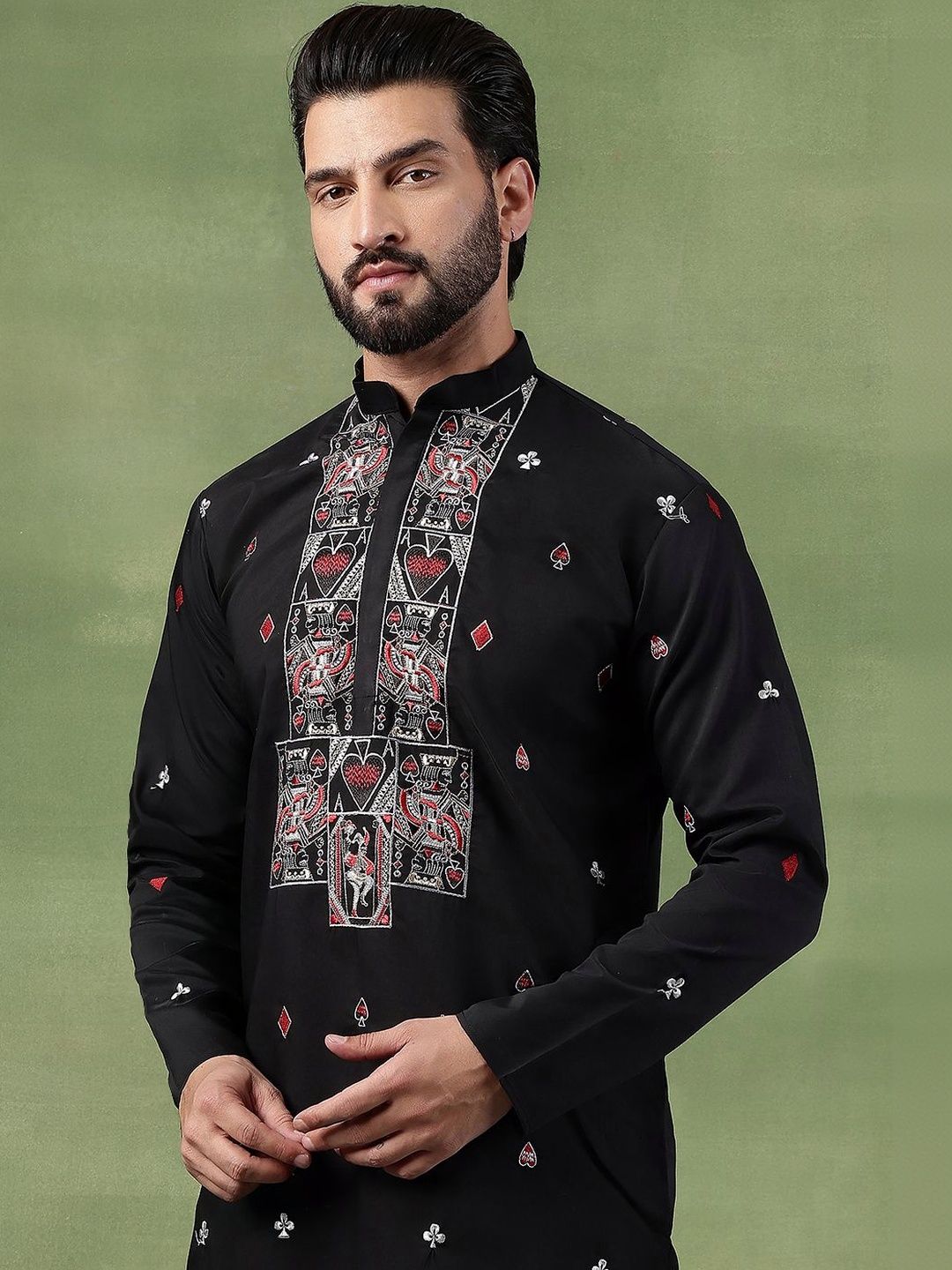 SOJANYA Men Geometric Embroidered Kurta