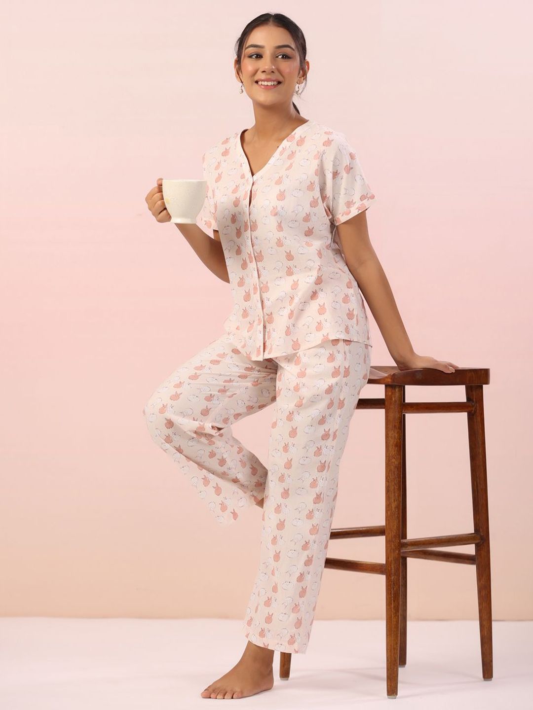 SANSKRUTIHOMES Women Printed V-Neck Pure Cotton Night Suit