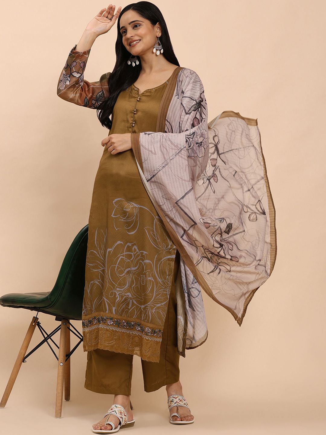 Mamicha Women Floral Printed Regular Pure Cotton Kurta with Palazzos & With Dupatta