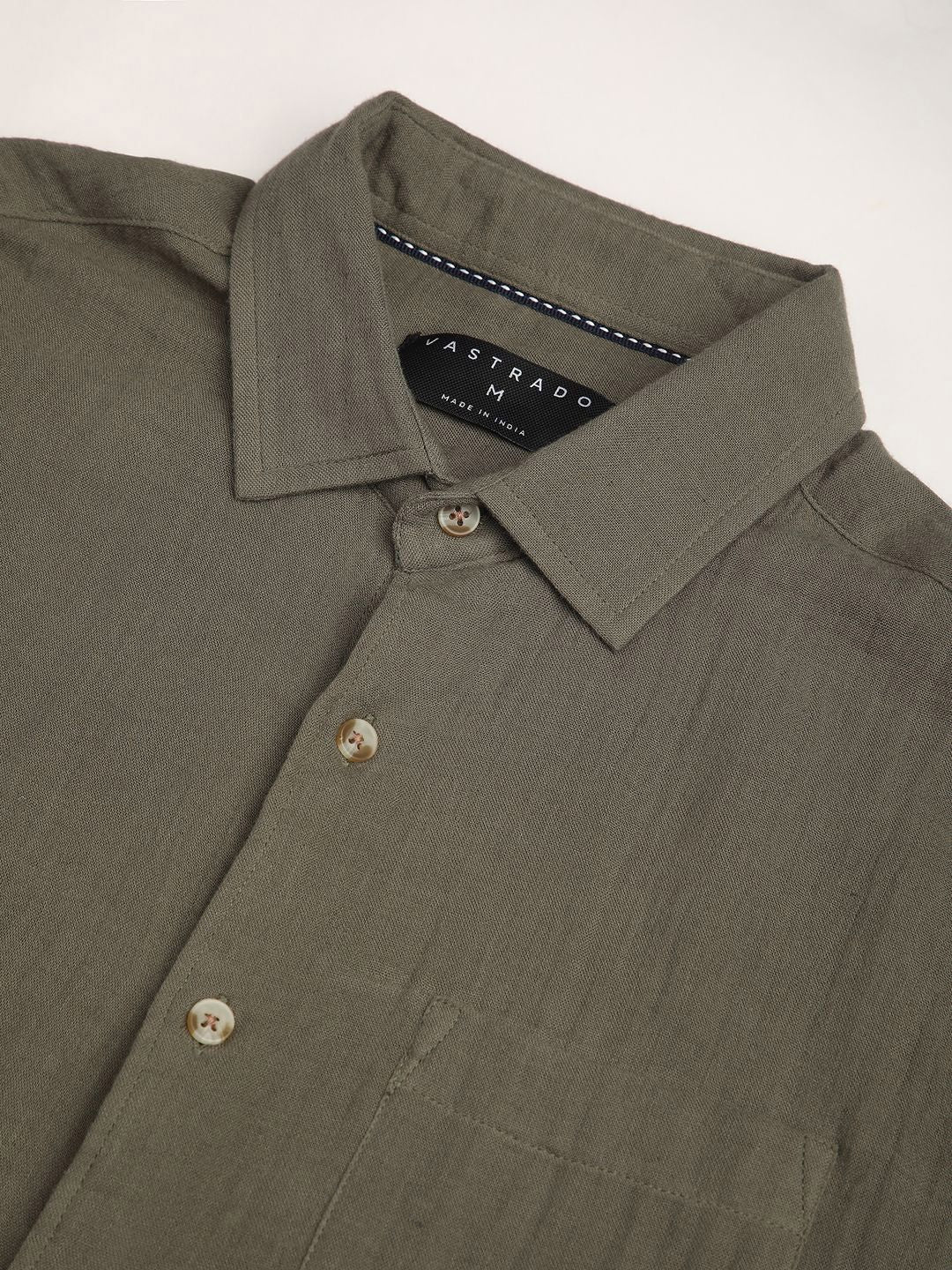 VASTRADO Men Classic Fit Spread Collar Solid Cotton Casual Shirt