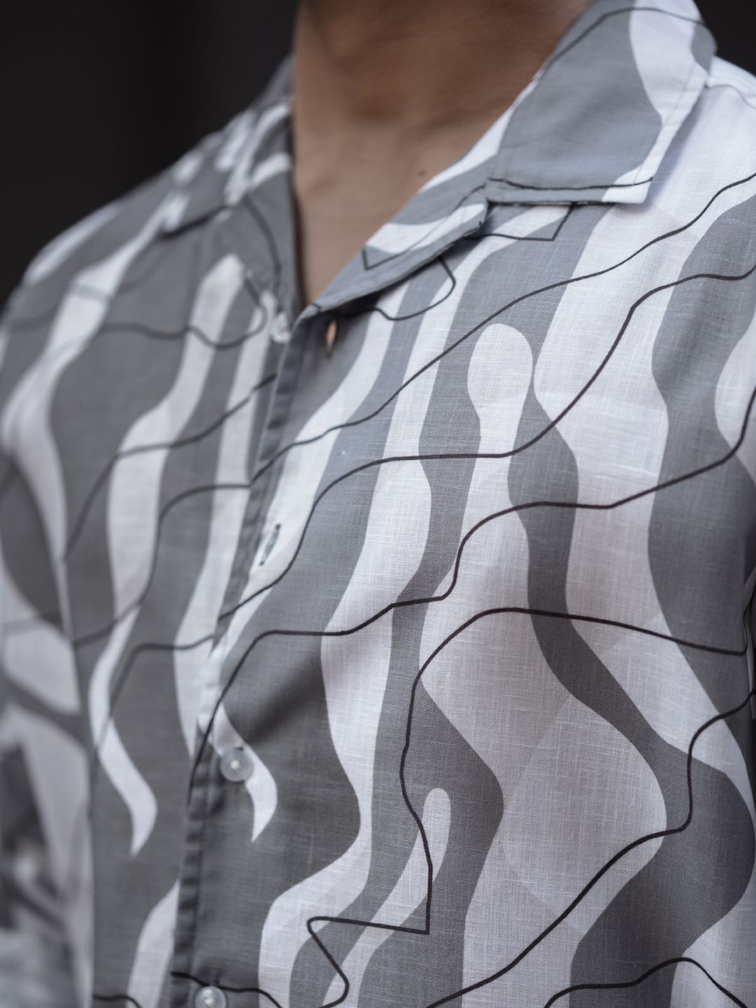 Powerlook Men Spread Collar Abstract Printed Regular Fit Casual Shirt