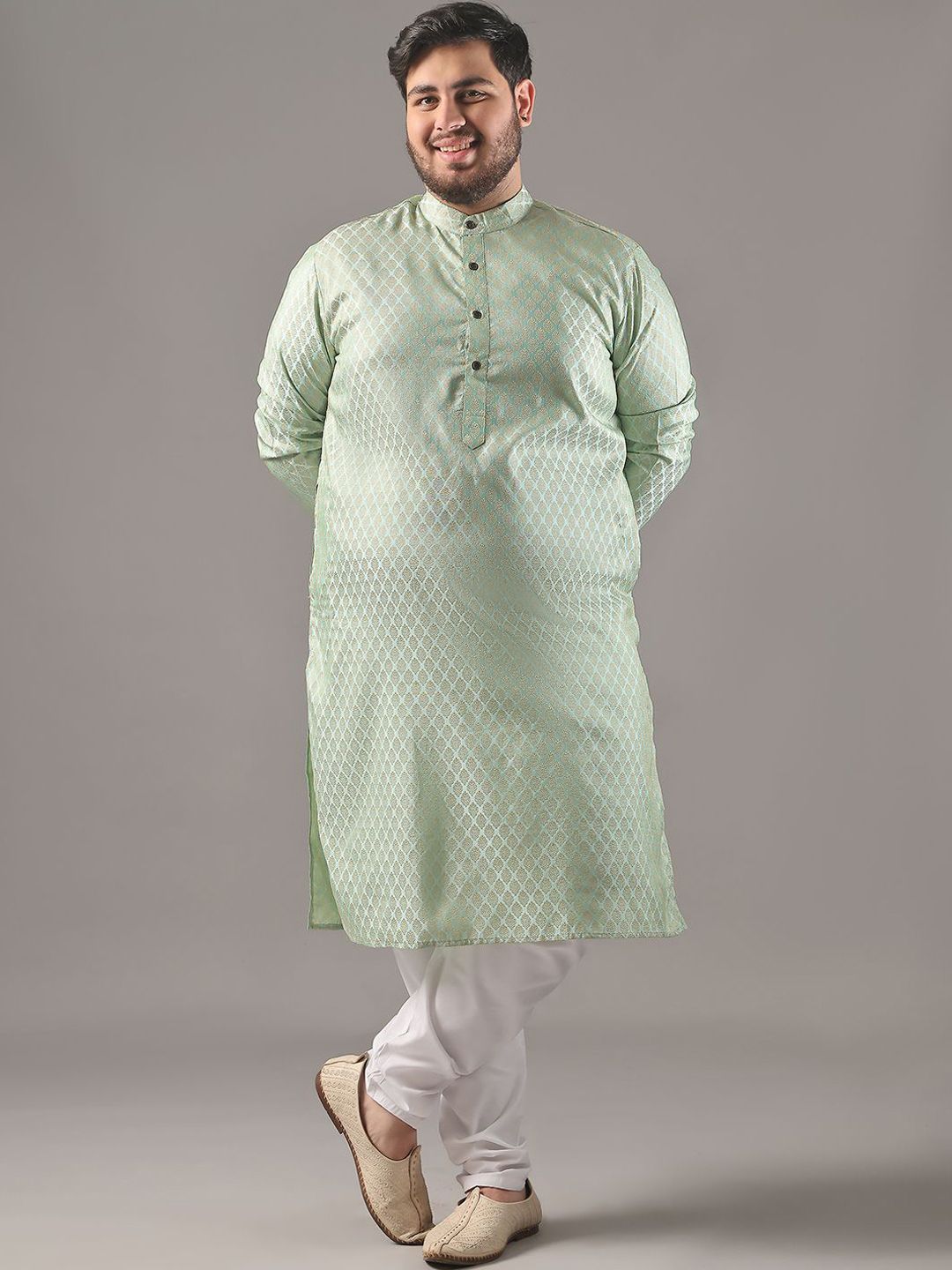 SOJANYA PLUS Plus Size Men Ethnic Motifs Woven Design Straight Kurta With Pyjamas