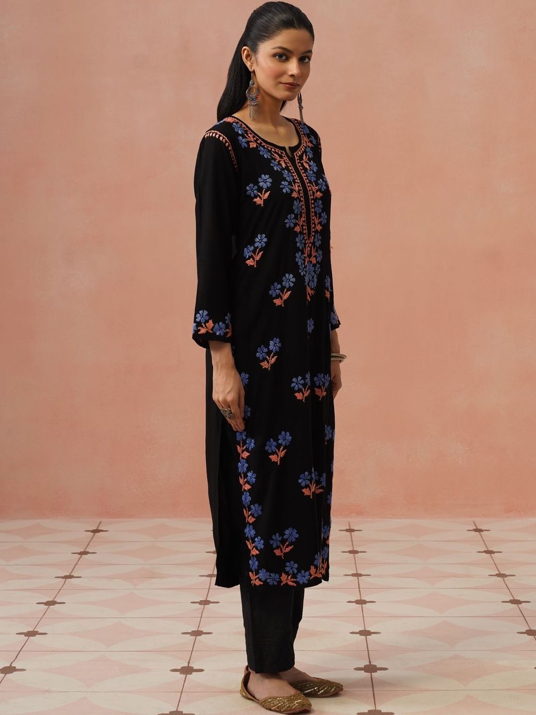 House of Chikankari Women Floral Embroidered Thread Work Indie Florals Kurta