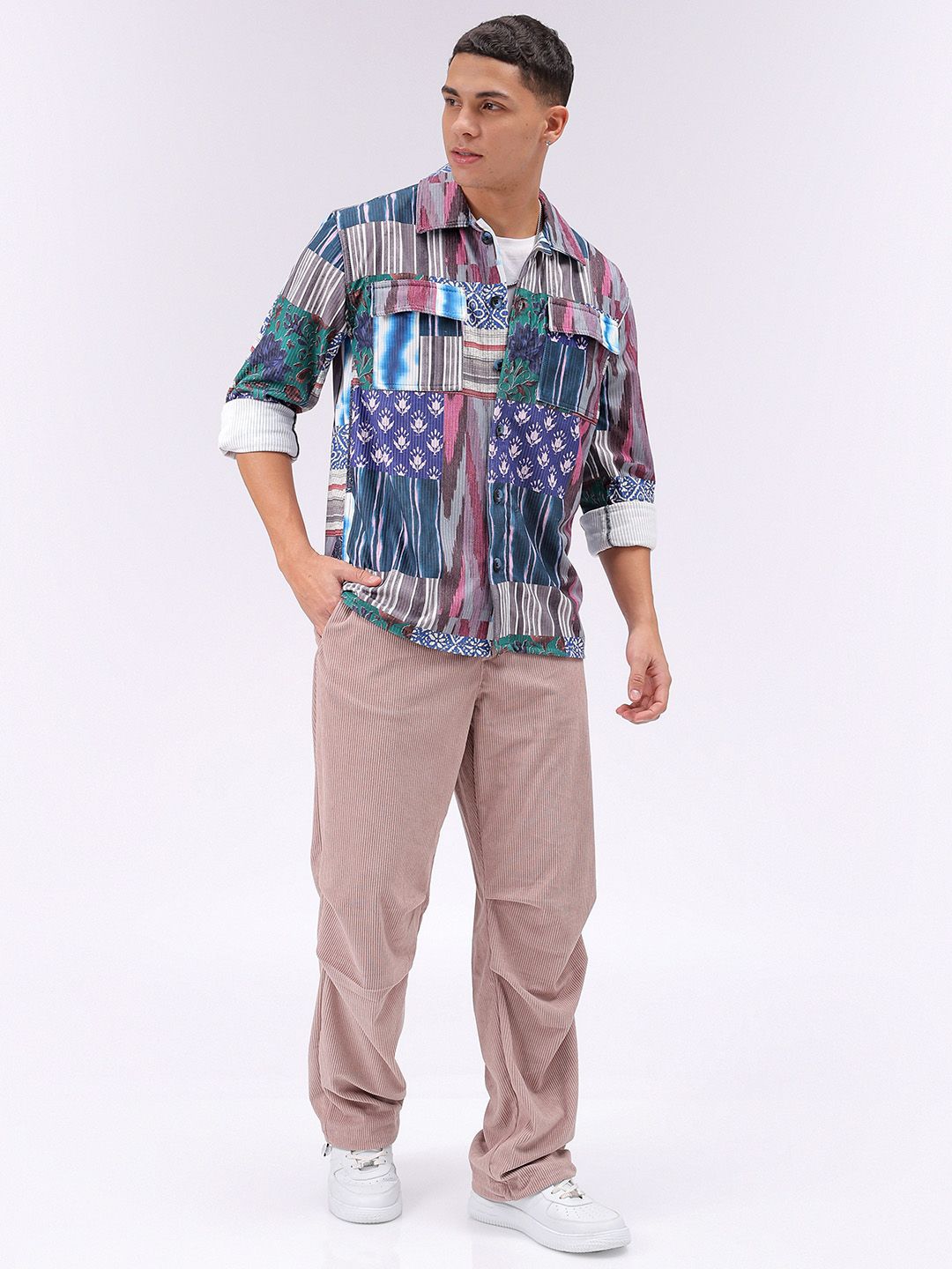 The Indian Garage Co Men Cutaway Collar Abstract Printed Casual Shirt