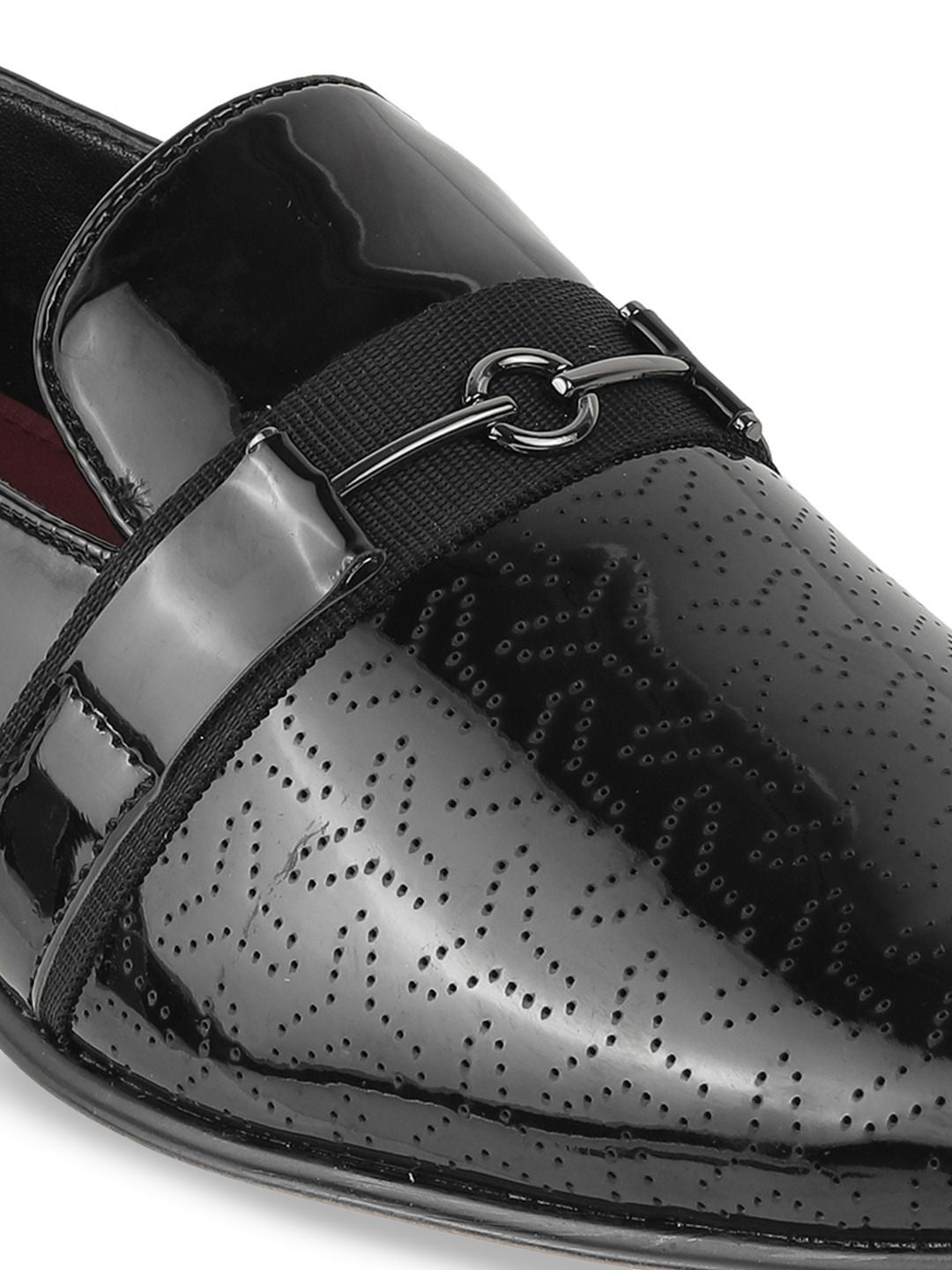 Metro Men Formal Textured Loafers