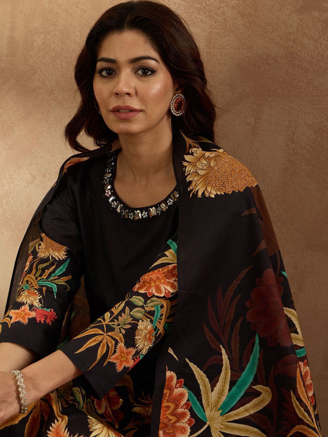 Indo Era Women Floral Printed Regular Pure Cotton Kurta with Trousers & With Dupatta