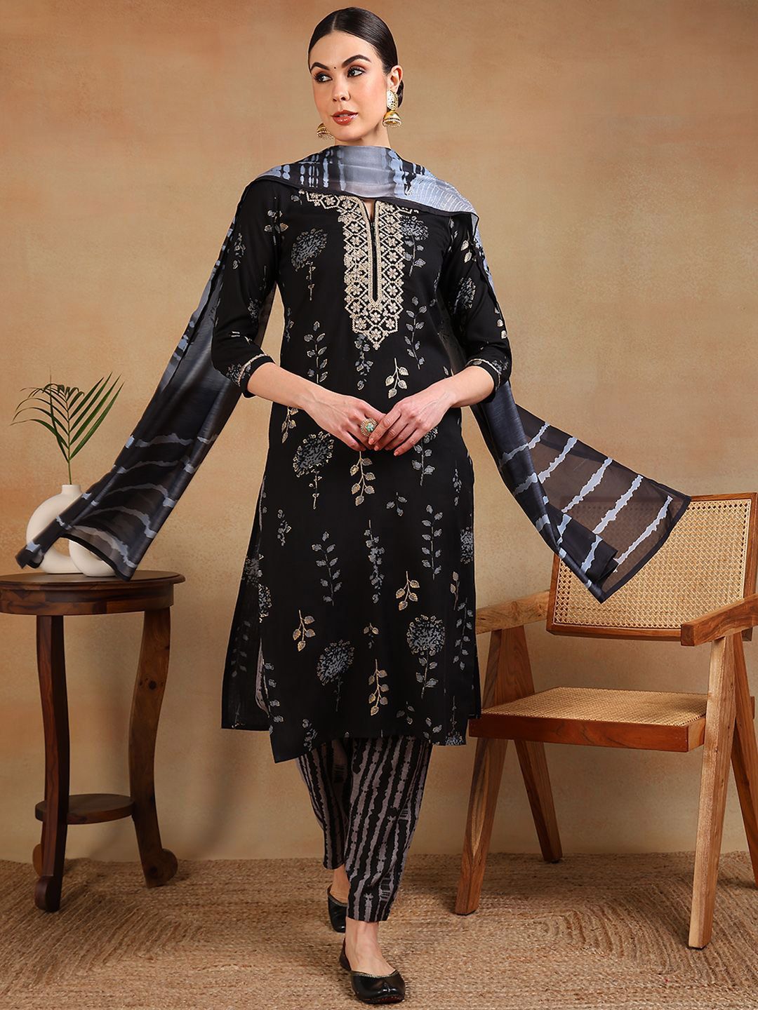 KALINI Floral Printed Regular Zari Straight Kurta with Trousers & Dupatta