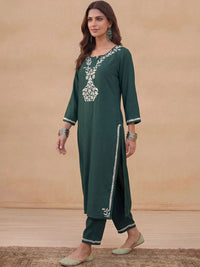 Rumah Chikankari Kurta Chikankari Biasa Wanita dengan Seluar