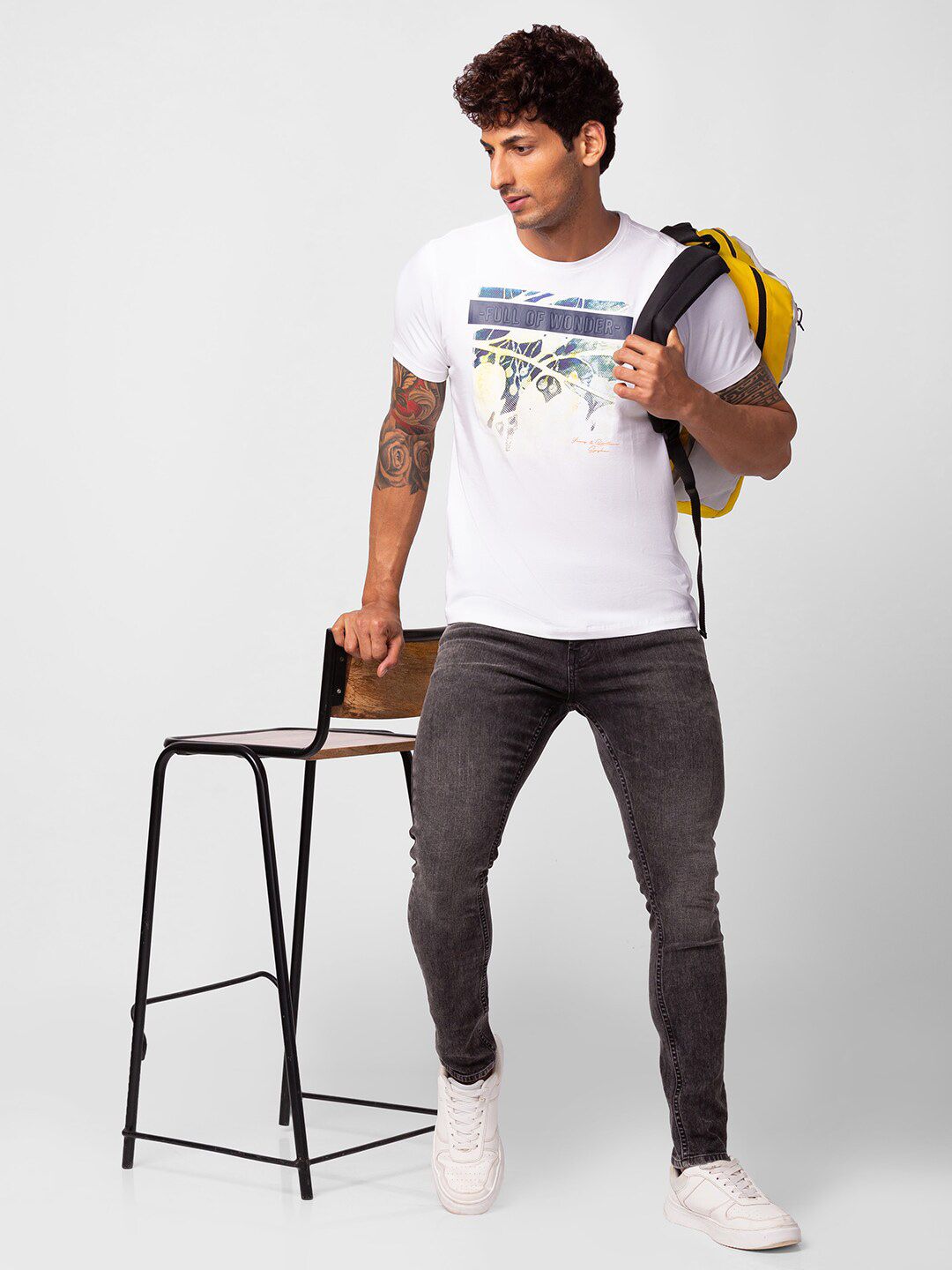 SPYKAR Men Typography Printed Slim Fit Cotton T-shirt