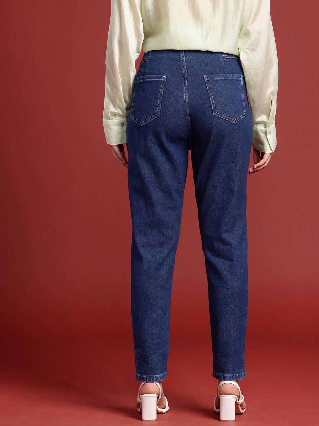 all about you Women Mom Fit High-Rise Light Fade Stretchable Jeans