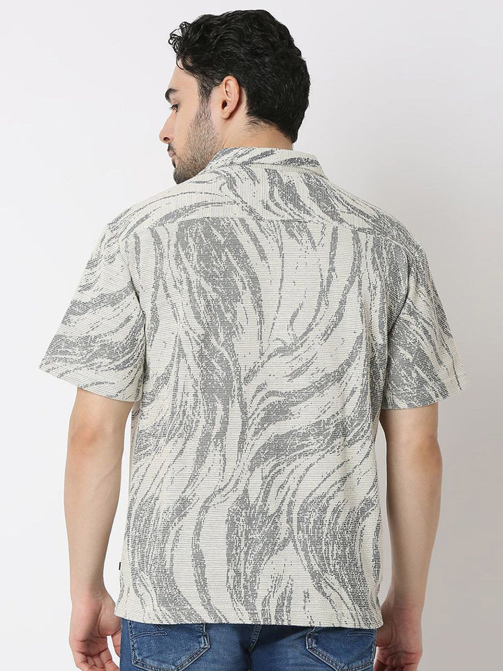 SPYKAR Men Relaxed Fit Cuban Collar Abstract Printed Cotton Casual Shirt