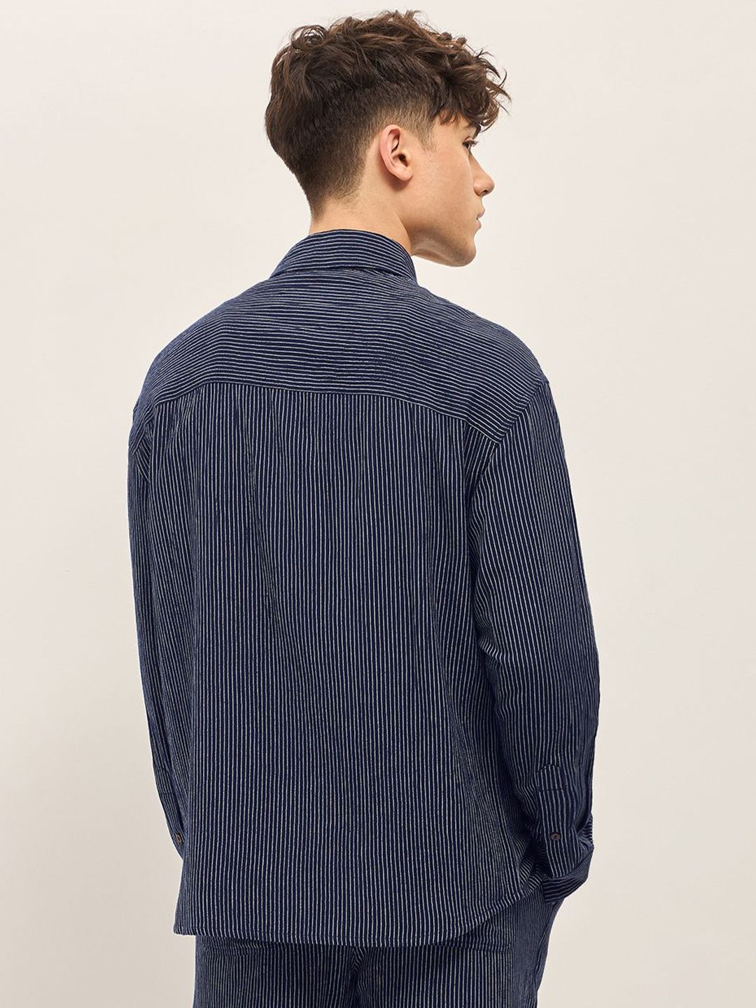 THE BEAR HOUSE Men Spread Collar Pinstripes Striped Casual Shirt