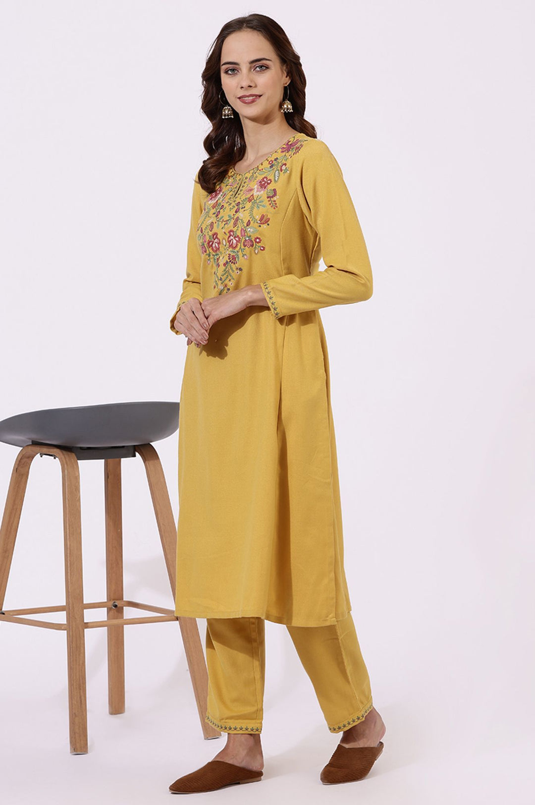W Floral Embroidered Sequinned V-Neck A-Line Kurta With Trousers & Dupatta