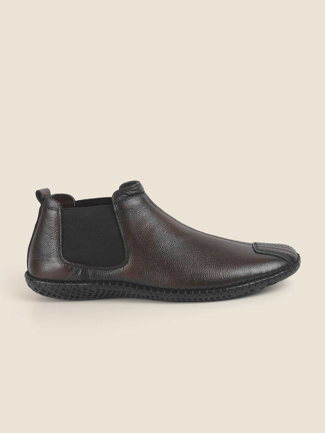 Mochi Men Textured Leather Fashion