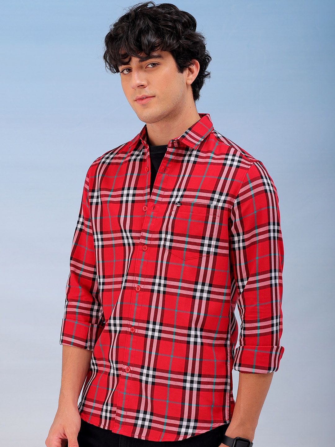 The Indian Garage Co Men Spread Collar Checked Cotton Slim Fit Casual Shirt