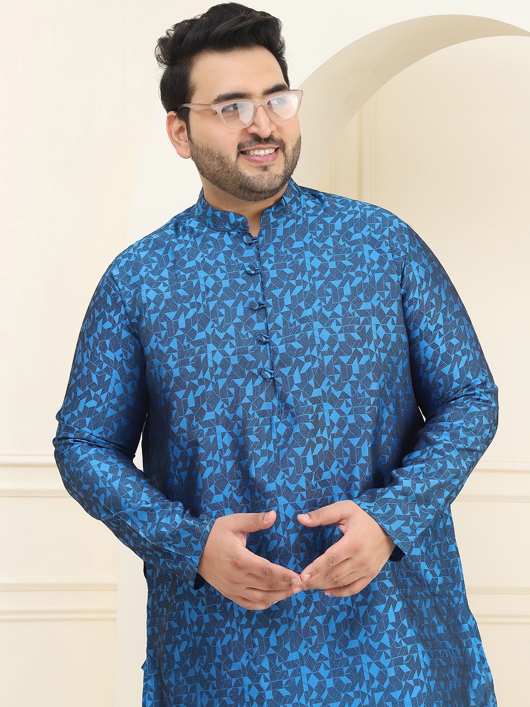 SOJANYA PLUS Plus Size Mandarin Collar Kurta with Pyjama
