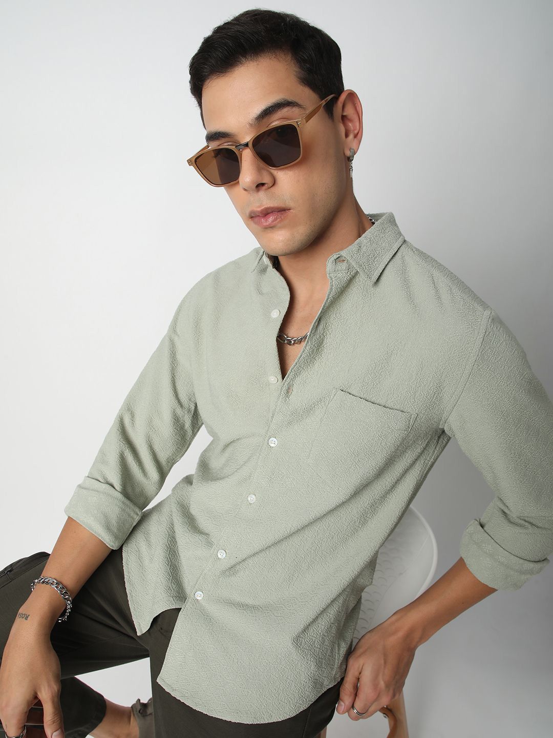 VASTRADO Men Classic Cutaway Collar Textured Slim Fit Casual Shirt