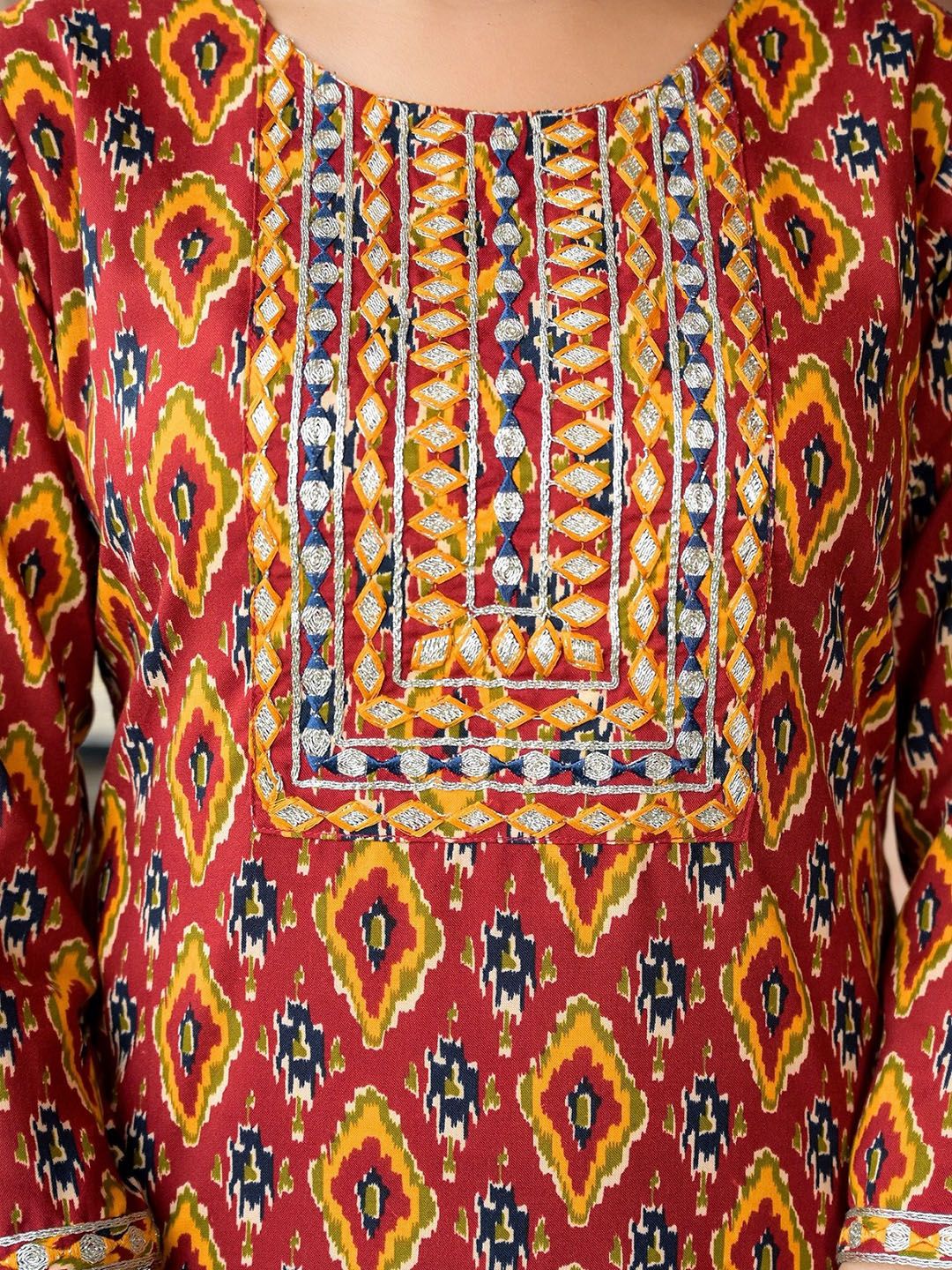 KALINI Geometric Printed Thread Work Straight Kurta With Trousers & Dupatta