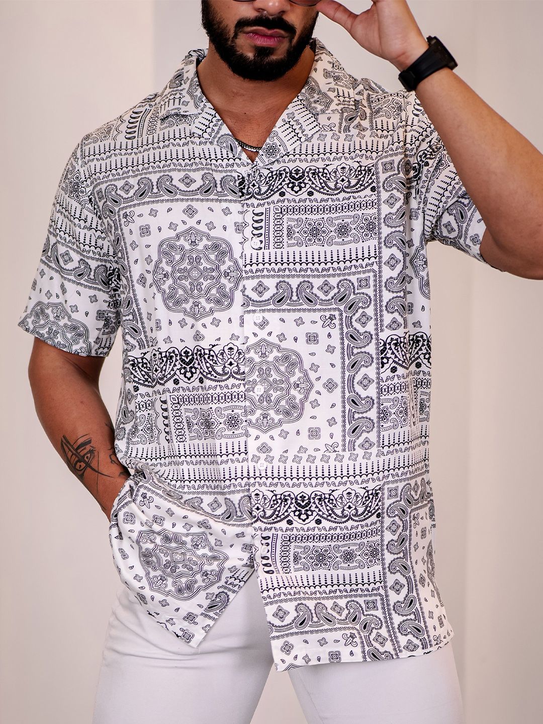 Eszett Men Ethnic Motifs Printed Cuban Collar Casual Shirt