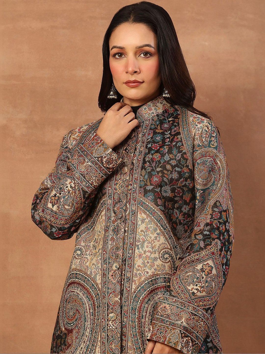 House of Chikankari Women Tailored Jaket Woolen