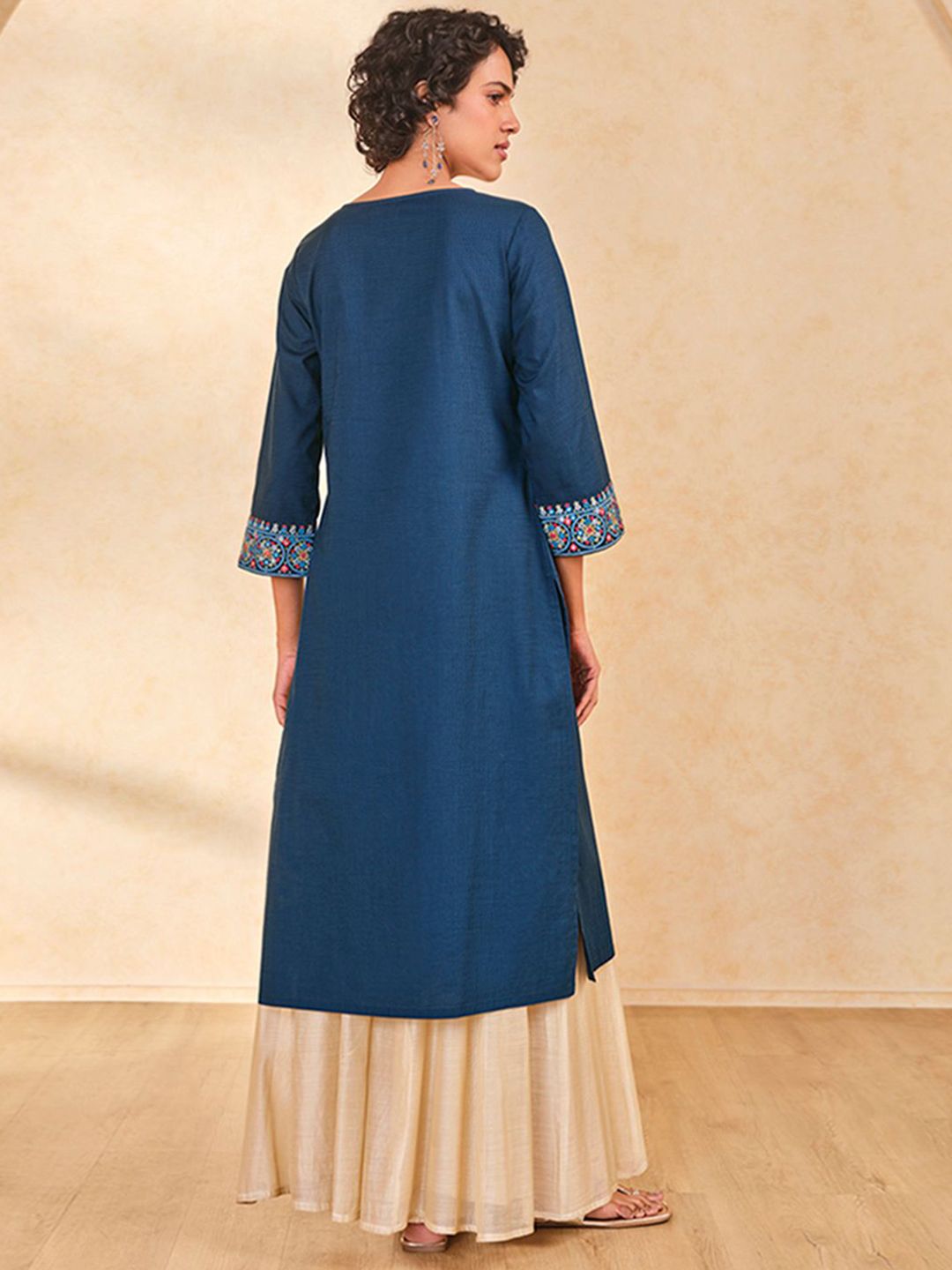 Global Desi Ethnic Motifs Yoke Design Mirror Work Pure Cotton Straight Kurta