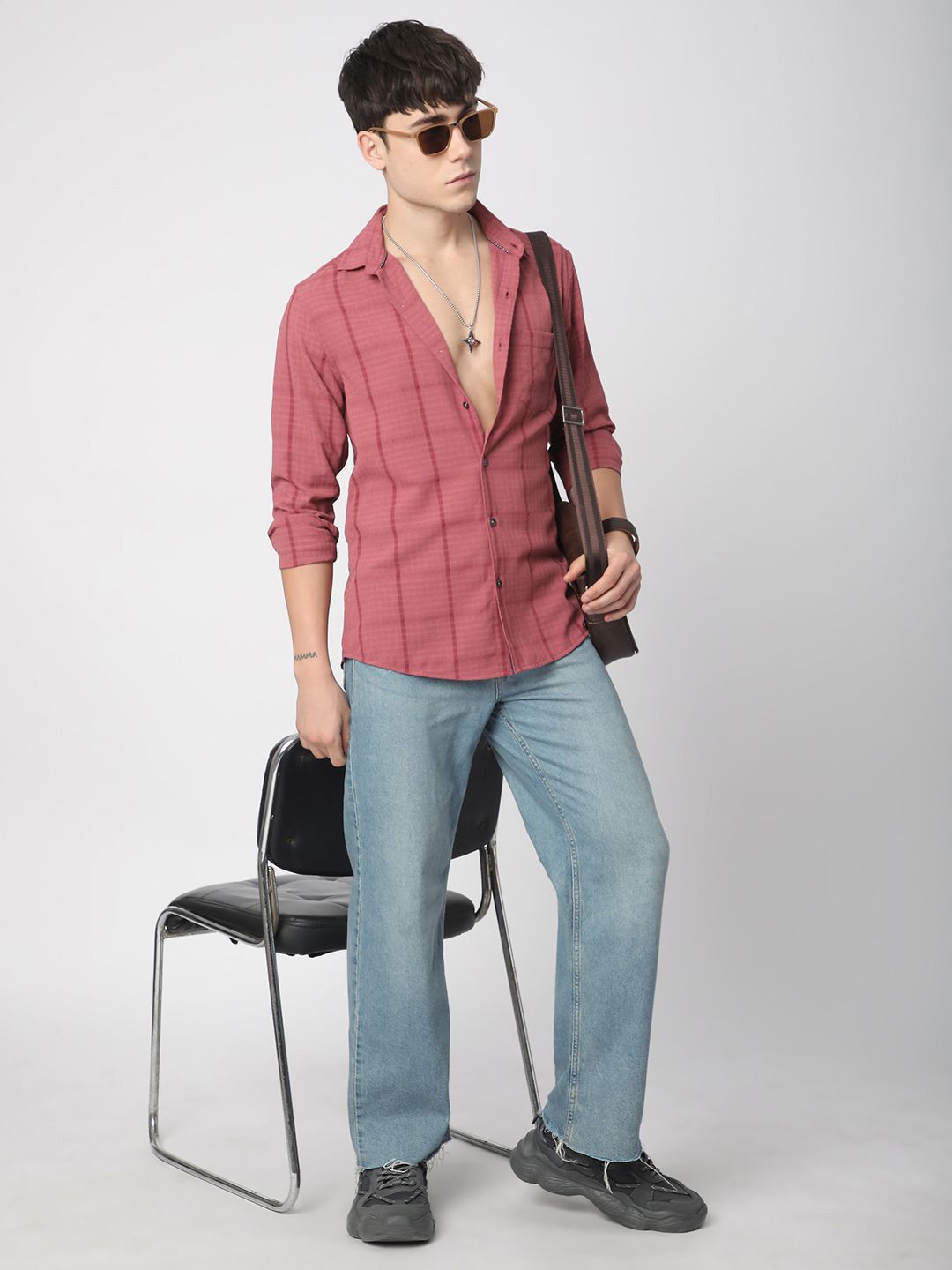 VASTRADO Men Classic Slim Fit Opaque Checked Casual Shirt