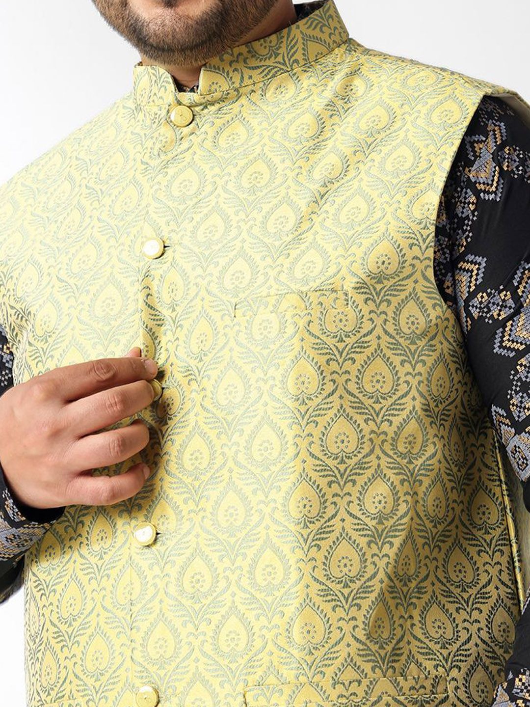 SOJANYA PLUS Men Paisley Motif Printed Nehru Jacket