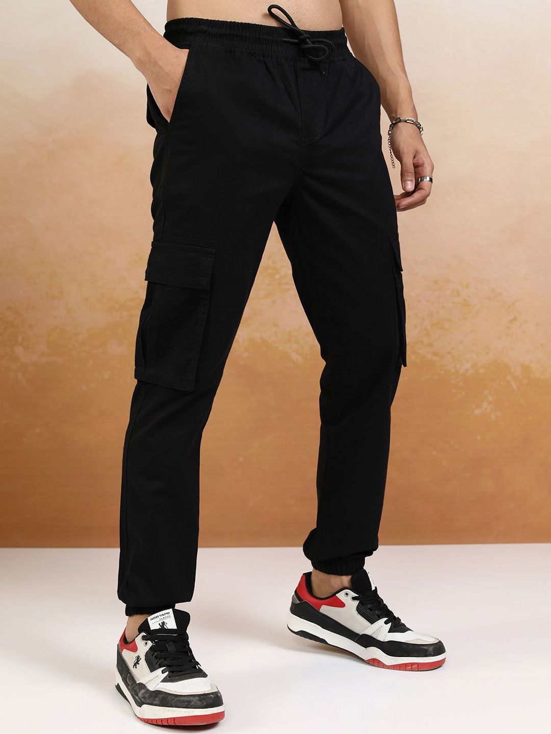 HIGHLANDER Men Mid-Rise Slim Fit Joggers