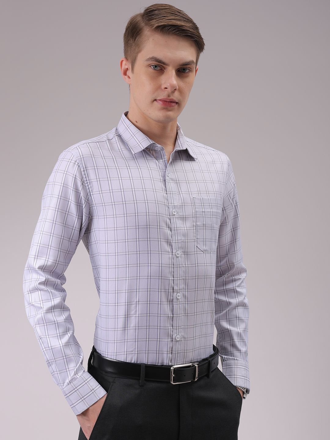 The Indian Garage Co. X Luxe Men Cutaway Collar Checked Slim Fit Formal Shirt
