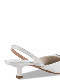 Lino Perros Women Embellished Kitten Pumps