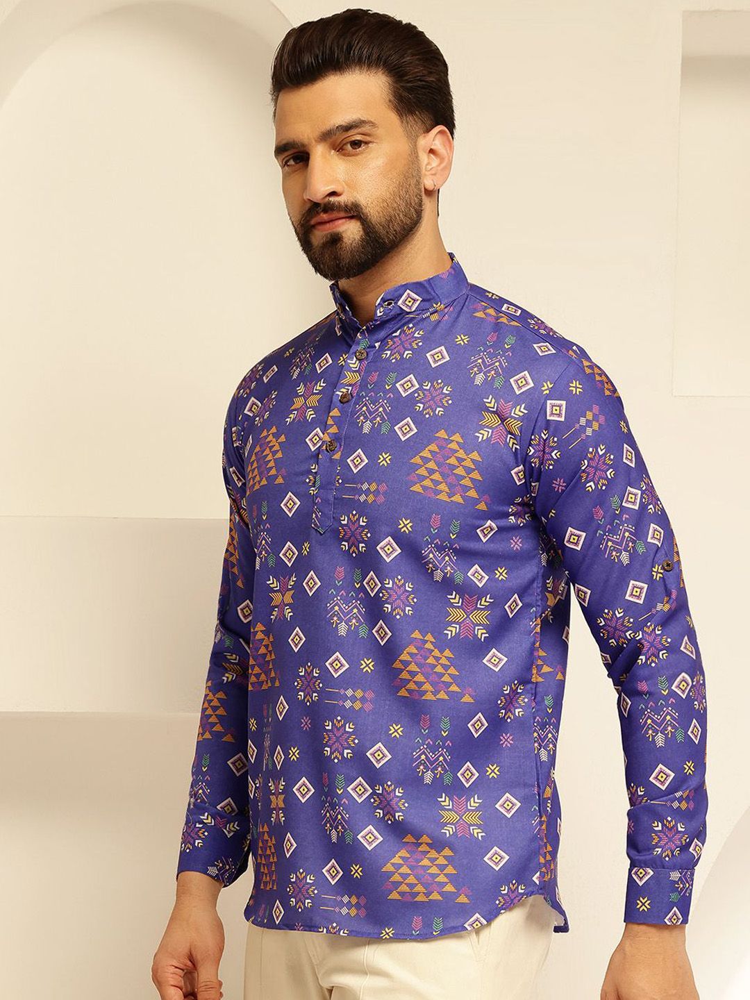SOJANYA Motif Etnik Printed Cotton Straight Short Kurta