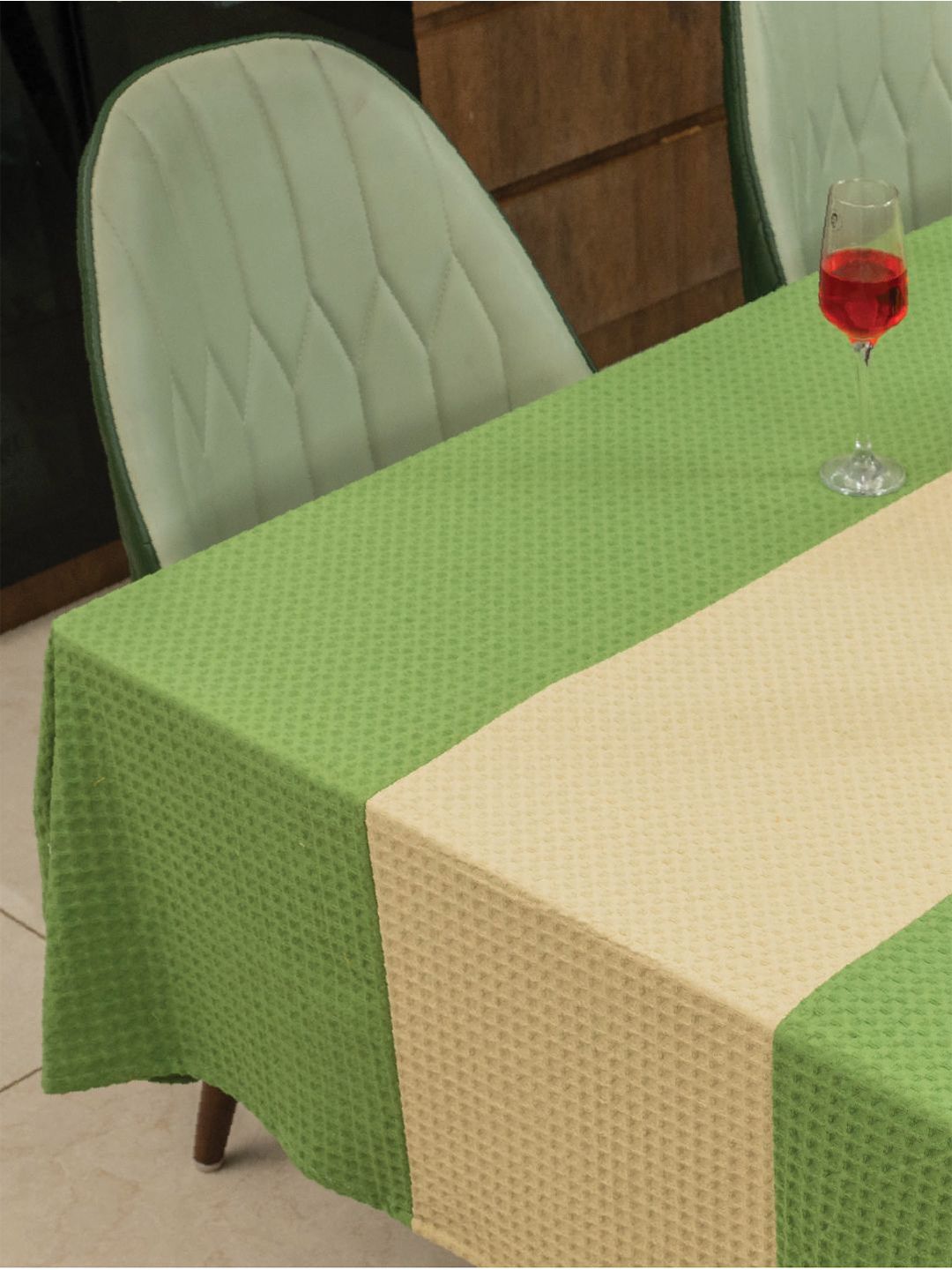 URBAN SPACE Green & Cream Anti-Slip Cotton 6-Seater Table Cover