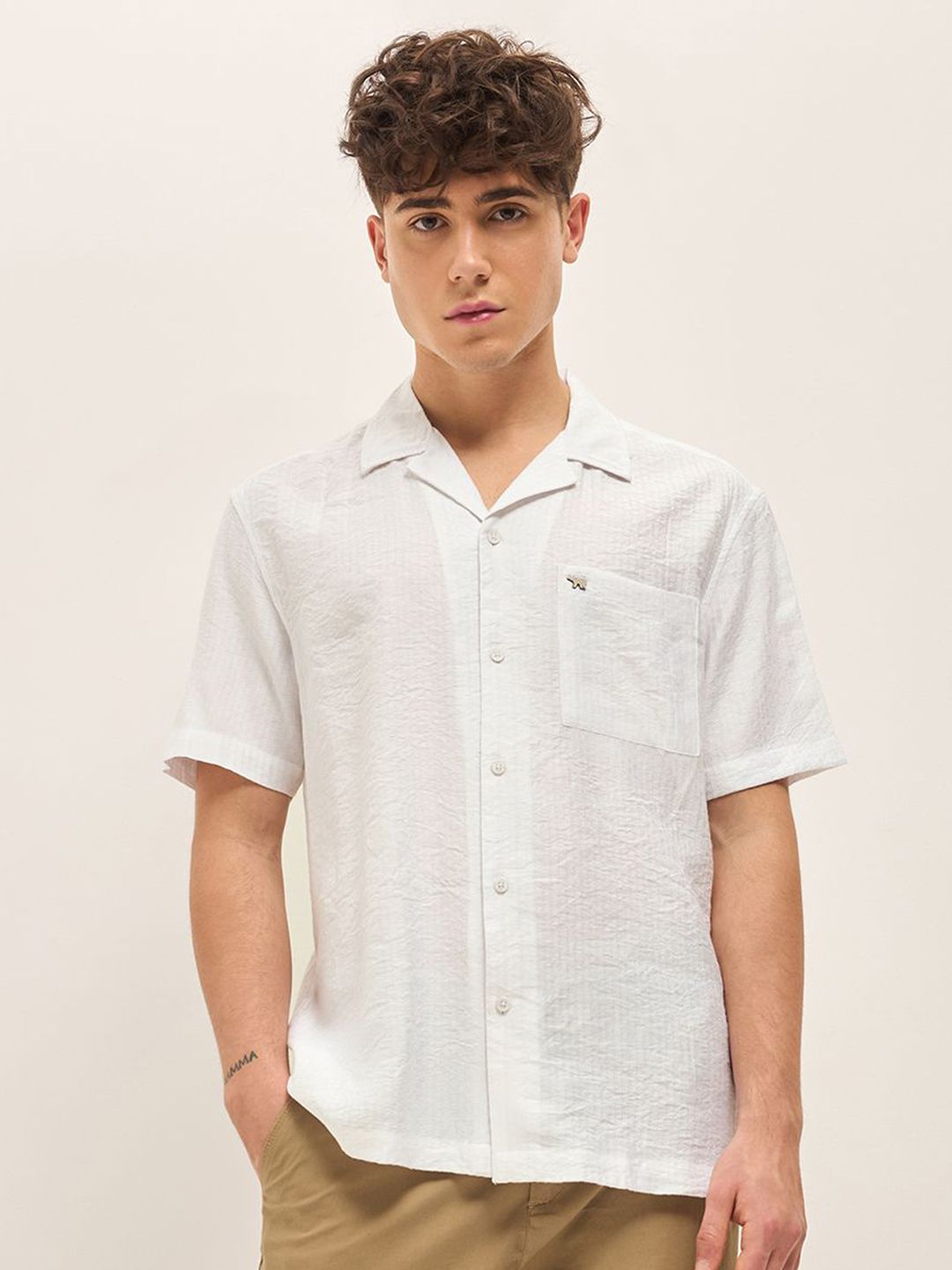 THE BEAR HOUSE Men Cuban Collar Solid Nylon Casual Shirt