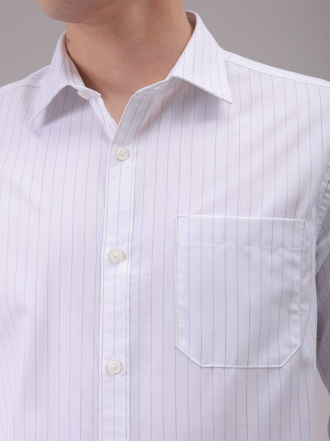 The Indian Garage Co. X Luxe Men Cutaway Collar Vertical Striped Slim Fit Formal Shirt