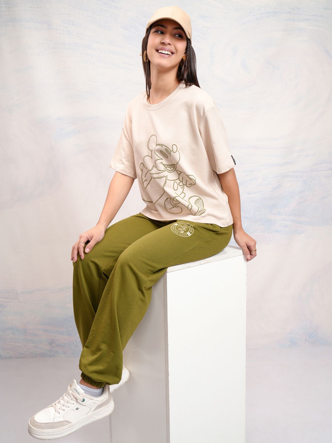 Tokyo Talkies Women Disney Mickey Mouse Printed Round Neck T Shirt & Jogger