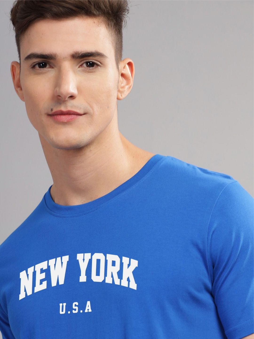 ADRO Men Typography Printed Applique T-shirt